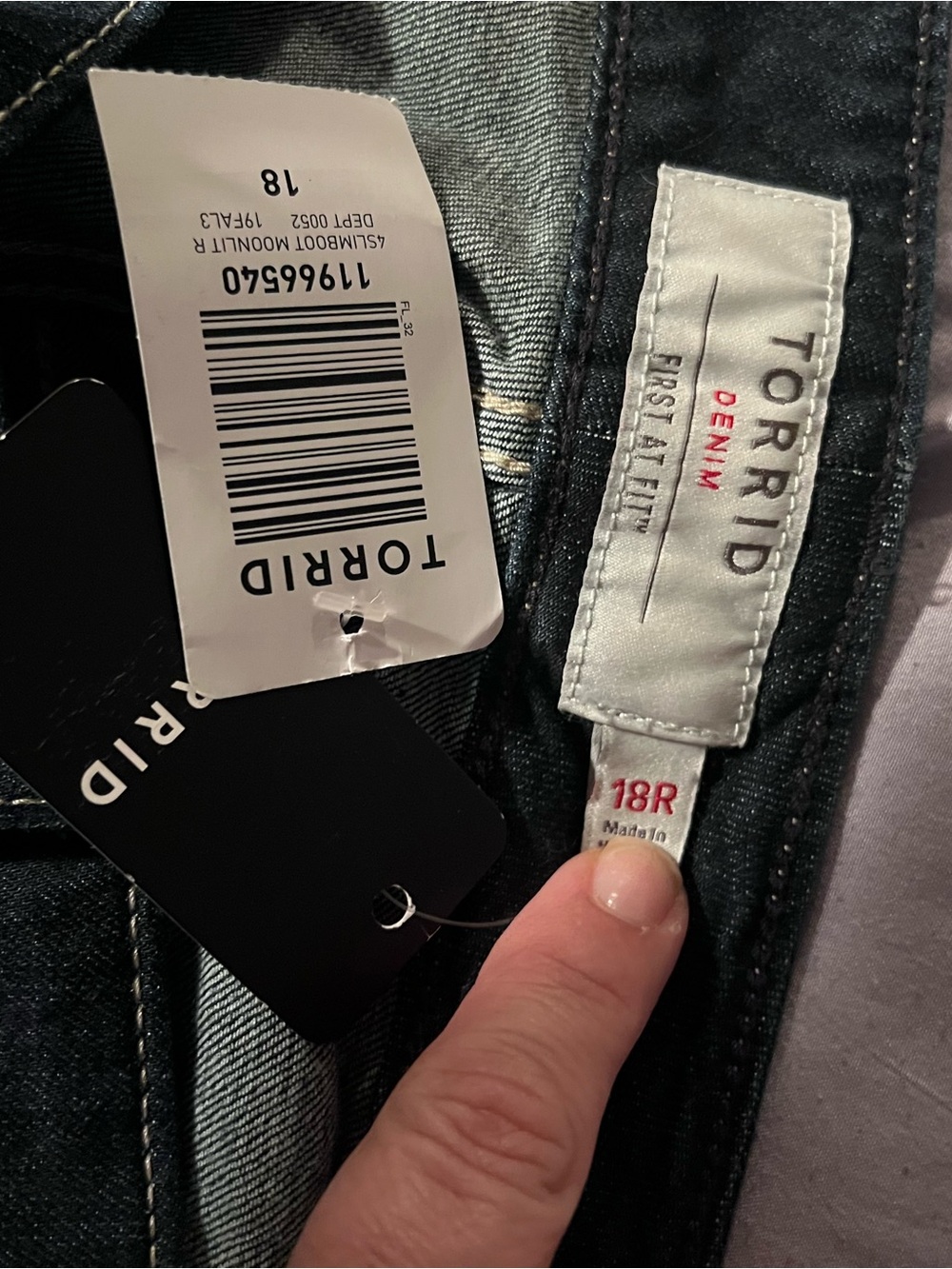 torrid Dark Indigo Denim Jeans with Contrast Stitching